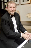 Simon - Pianist in York, 