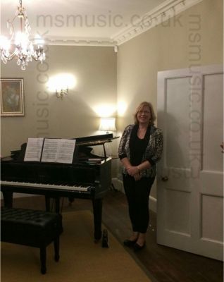 Pianist - Caroline in Bournemouth, Dorset