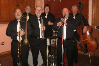 The ME Jazz Band The 1920s to 1940s jazz band, perform from Yorkshire, through the Midlands to 