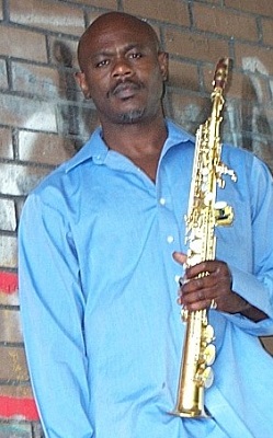 Gee - Saxophonist