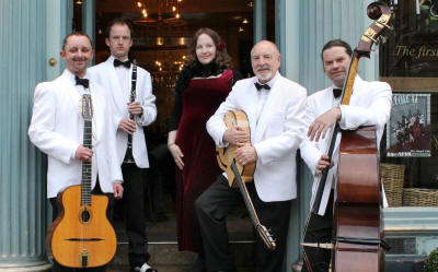 The HC Jazz Quintet Jazz band who recreate the feeling of the 40s play in Oxfordshire