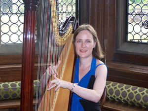 Armande - Harpist